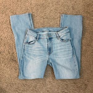 old navy mid rise wow bootcut jeans size 2 short girl friendly